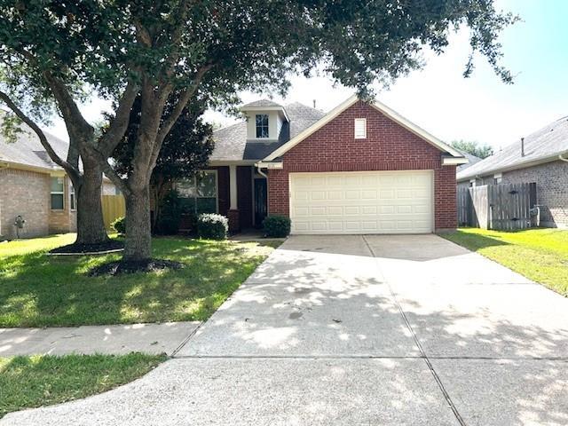 6172 Galloway Ln in League City, TX - Building Photo
