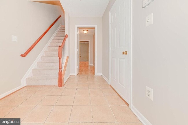 property at 3309 Hobble Ct