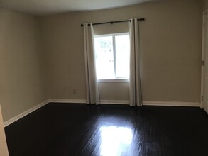 823 Jackson St in Rockwall, TX - Building Photo - Building Photo