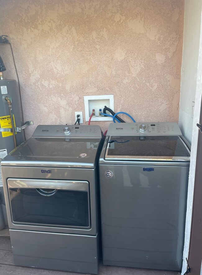 3806 Linda Vista Dr, Unit 3808LindaVista in San Marcos, CA - Building Photo - Building Photo