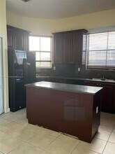 18375 NW 88th Pl in Hialeah, FL - Building Photo - Building Photo