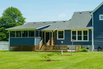 102 Quarter Landing Dr in Harbinger, NC - Building Photo - Building Photo