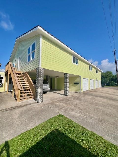 property at 2305 55th St