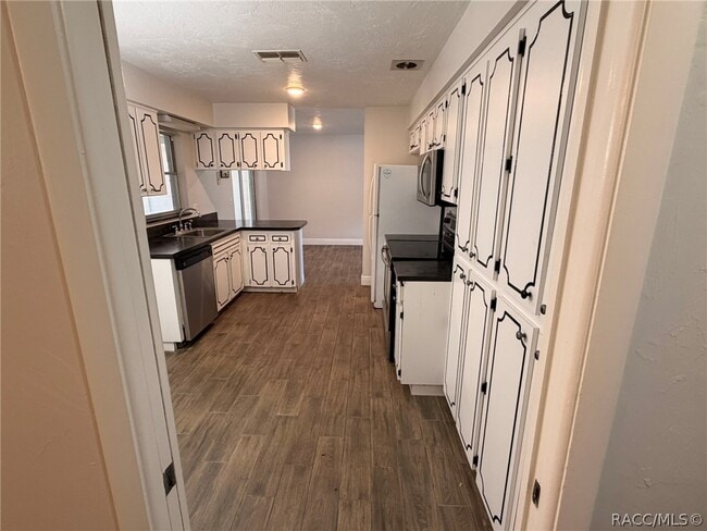 property at 29 New Florida Ave