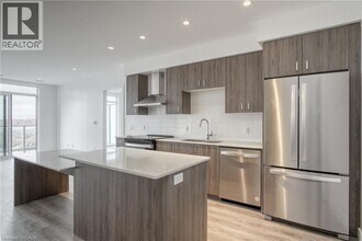 50 Grand Ave S in Cambridge, ON - Building Photo - Building Photo