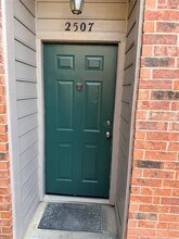 2507 Peargrove Cir in Arlington, TX - Building Photo - Building Photo