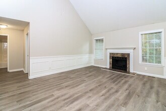 37 White Oak Dr SE in Cartersville, GA - Building Photo - Building Photo