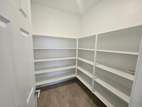 548 Fremont Pass in Apache Junction, AZ - Building Photo - Building Photo