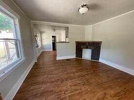 208 E Pitkin Ave, Unit Pitkin apartment