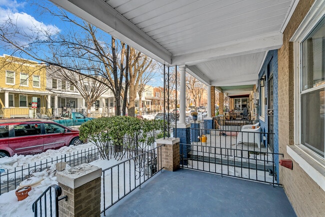 1921 Bennett Pl NE, Unit 91622 in Washington, DC - Building Photo - Building Photo