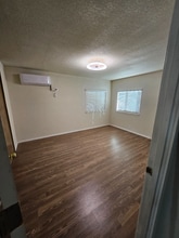 11909 Manzanita St in San Antonio, TX - Building Photo - Building Photo