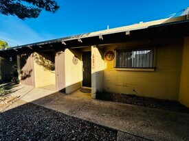 2870 N Beverly Ave in Tucson, AZ - Building Photo