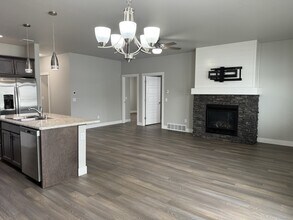 817 Mission Oaks Dr in Billings, MT - Building Photo - Building Photo