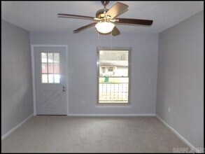 8 Brookway Ln in Sherwood, AR - Building Photo - Building Photo