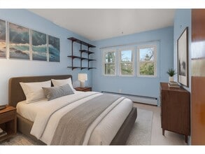 32 Rathbun Rd in Natick, MA - Building Photo - Building Photo