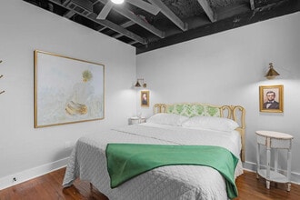 156 Camellia St in Biloxi, MS - Building Photo - Building Photo