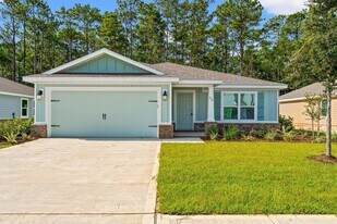 794 Riverwalk Cir in Freeport, FL - Building Photo