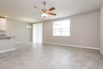 5264 Sanders Oak Trl in St. Cloud, FL - Building Photo - Building Photo
