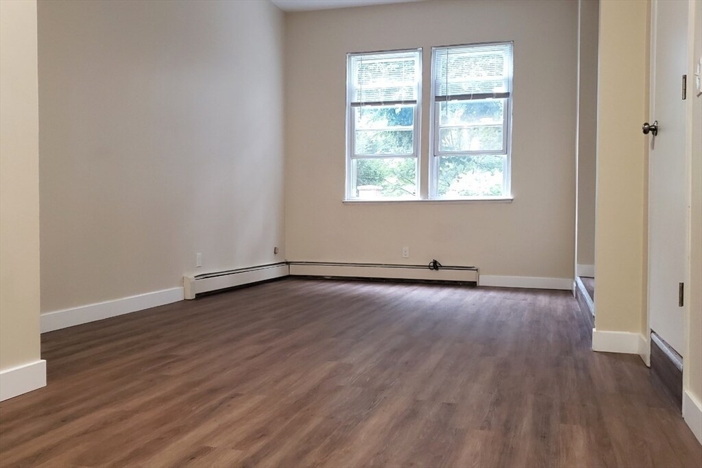 65 Brookline St in Cambridge, MA - Building Photo