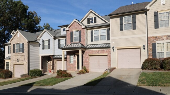 property at 982 Silver Leaf Dr