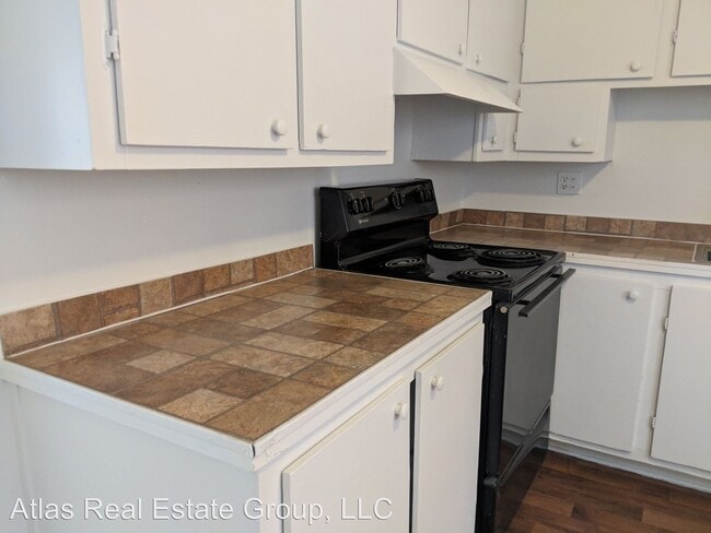 2932 Eliot Cir in Westminster, CO - Foto de edificio - Building Photo