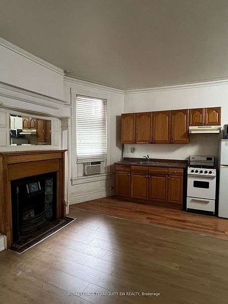 536 Huron St in Toronto, ON - Building Photo - Building Photo