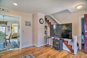 343 Ocean St in Barnstable, MA - Building Photo - Building Photo