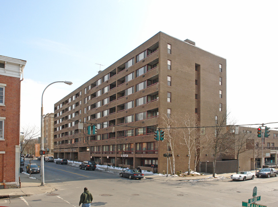 Peekskill Plaza Apartments in Peekskill, NY - Building Photo