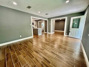 3109 Danforth Memorial Dr in Texas City, TX - Building Photo - Building Photo