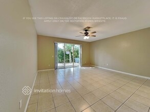 1159 Sweet Violet Ct, Unit 123 in West Palm Beach, FL - Foto de edificio - Building Photo