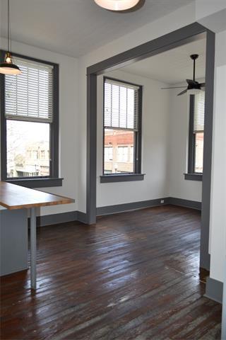 5 W Houston St in Paris, TX - Building Photo - Building Photo