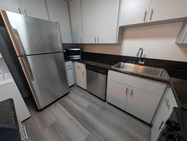 Piedmont in Glendale, CA - Building Photo - Building Photo