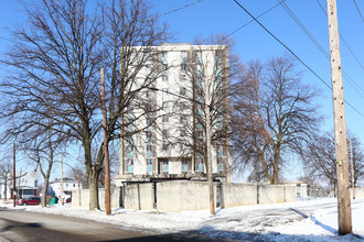 McKinley Park Apartments in Canton, OH - Building Photo - Building Photo