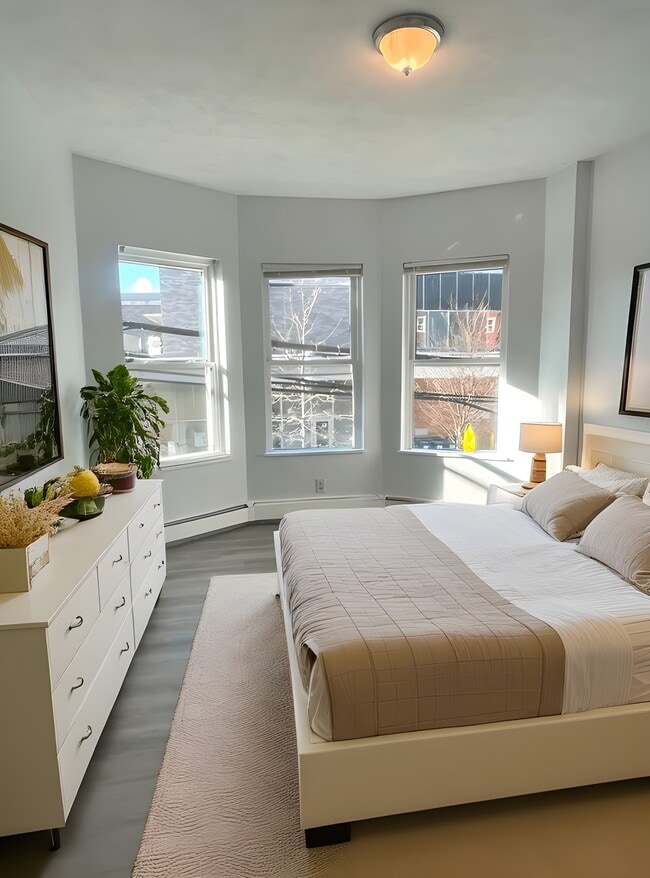 122 Berkshire St, Unit 3(2B)`, Unit 3(2B)`