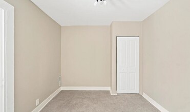 163 N Wolfe St in Baltimore, MD - Building Photo - Building Photo