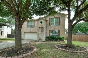 116 Rio Grande Dr in Kyle, TX - Building Photo