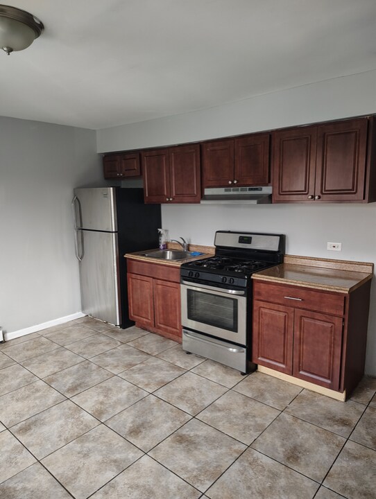 86 Luella Ave in Calumet City, IL - Building Photo