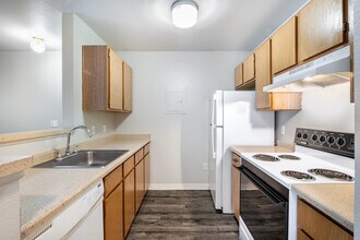 Columbine West in Littleton, CO - Building Photo - Building Photo