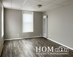 804 N Broad St, Unit 2 in Mankato, MN - Building Photo - Building Photo