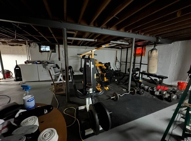 107 Fairview Ave in Oceanside, NY - Building Photo - Building Photo