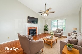 2132 Cheyenne Ln NW in Lawrenceville, GA - Foto de edificio - Building Photo