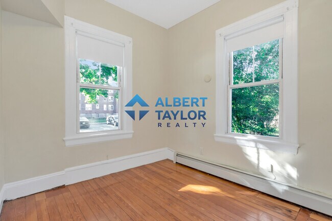 35 Faneuil St, Unit 1