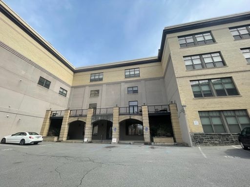 11 Fremont St in Gloversville, NY - Building Photo
