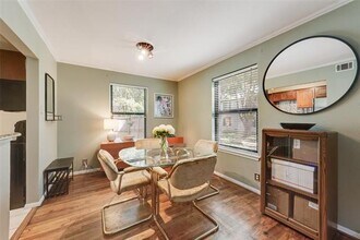 4930 N Hall St in Dallas, TX - Building Photo - Building Photo