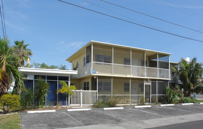 The Beach House in Pompano Beach, FL - Building Photo - Building Photo