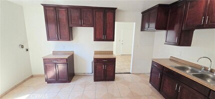 3638 E 54th St, Unit A in Maywood, CA - Building Photo - Building Photo
