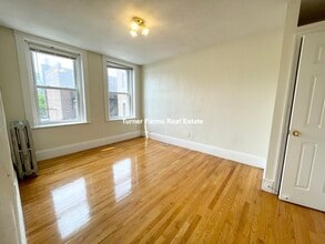 55 Hemenway St, Unit 4 in Boston, MA - Building Photo - Building Photo