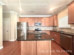11625 Allen A Brown Rd in Charlotte, NC - Building Photo - Building Photo