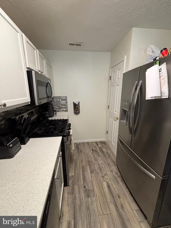 45569 Knockeyon Ln in California, MD - Building Photo - Building Photo