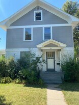 619 N Washington St in Hutchinson, KS - Building Photo